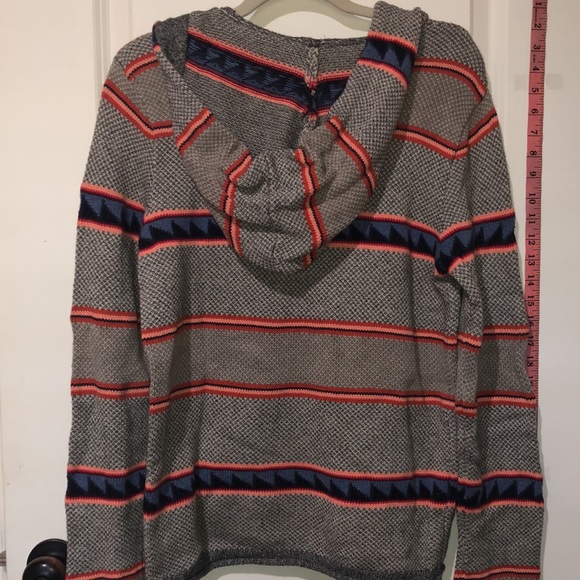 🆕 AEO Surf Poncho - Picture 6 of 8